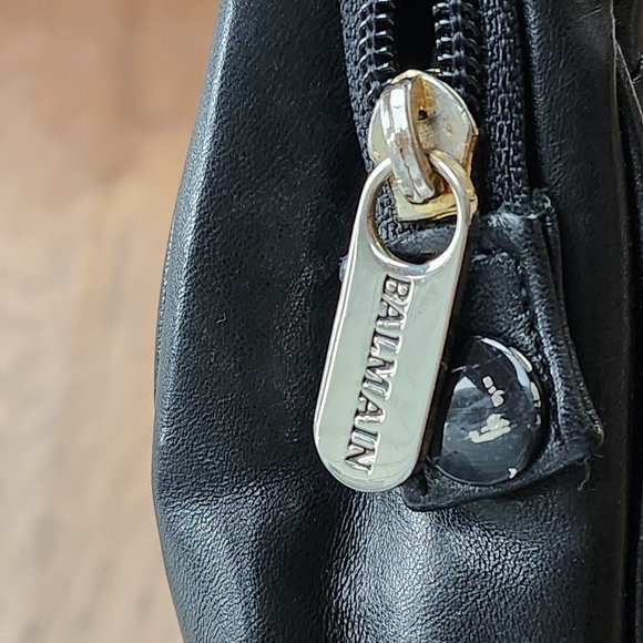 Vintage Pierre Balmain leather purse - Picture 7 of 7